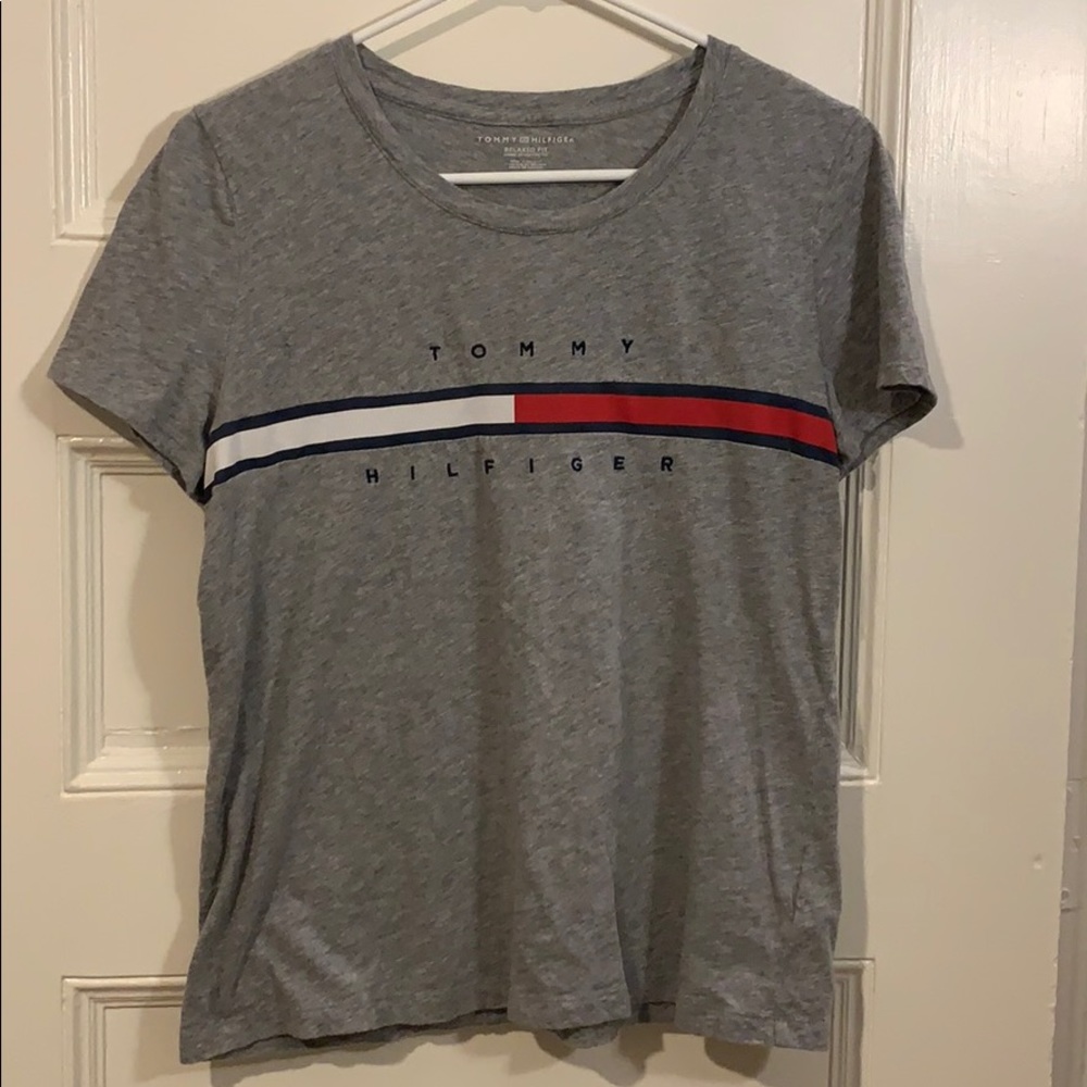 tommy t-shirt :)